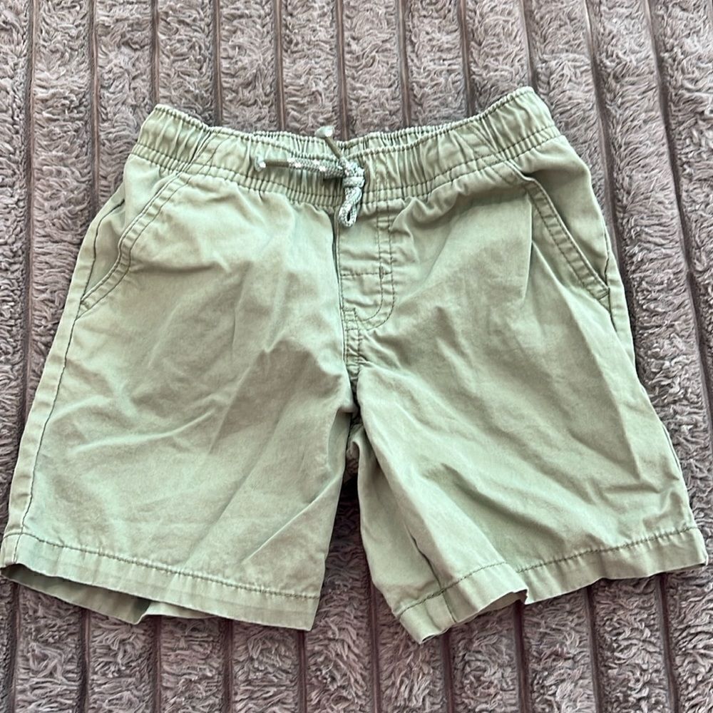 Cat & Jack khaki Shorts